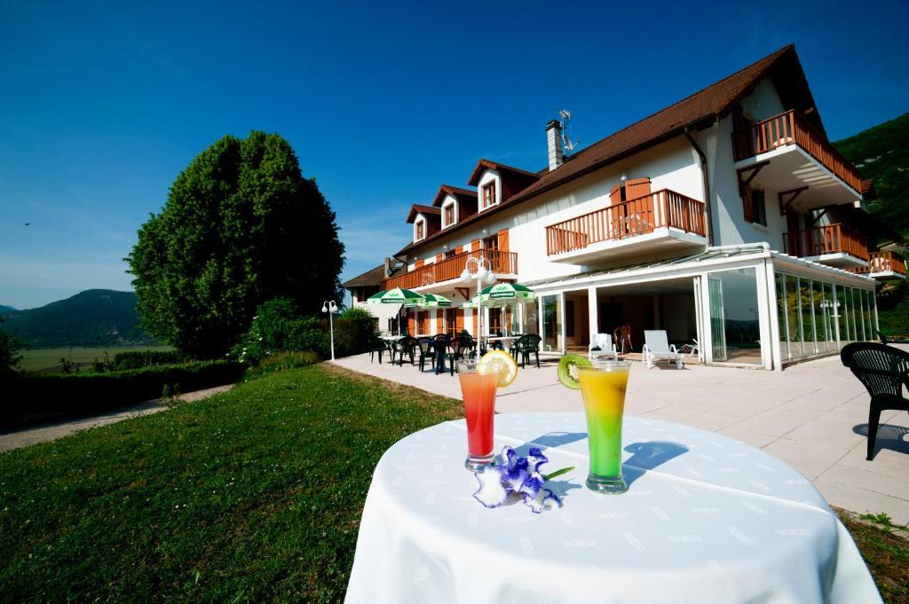 Hotel Les Bergeronnettes Champagneux Exterior foto